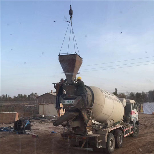 黄陵县“精准瞄准”—— 吊车的 “定位导航” 技术